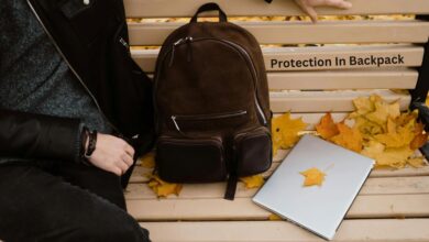 protecting laptop in backpack - featured image